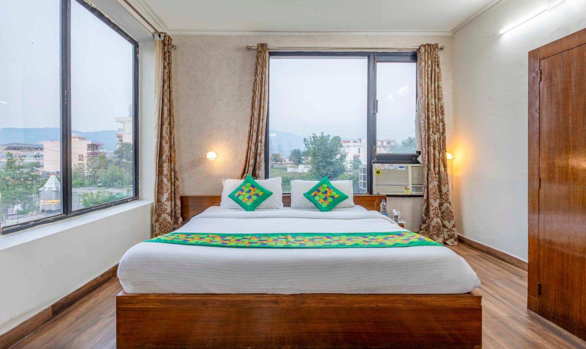 Hotel Treebo Maurice à Baddi Extérieur photo